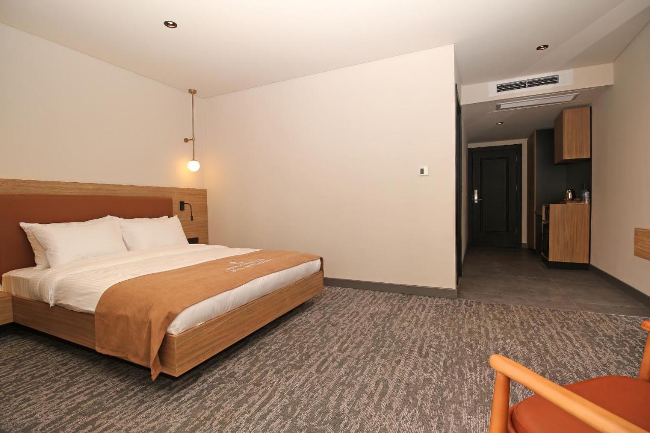 Inanlar City Hotel Yomra Экстерьер фото